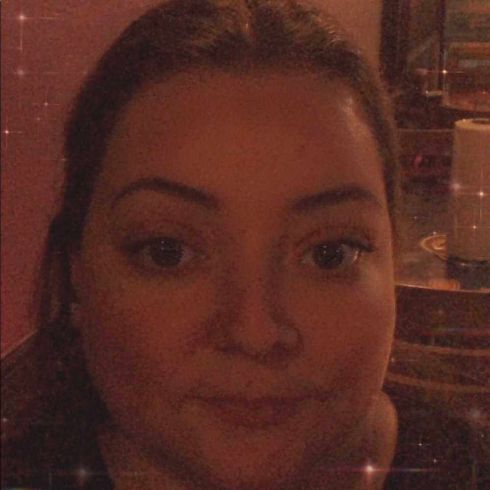 Meet your Posher, Denisse